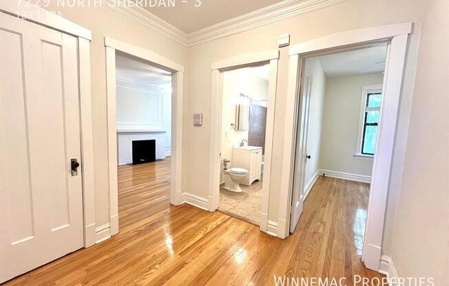 7229 N SHERIDAN