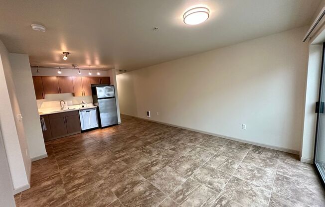 1 bed, 1 bath, 648 sqft, $1,975, Unit Unit 501