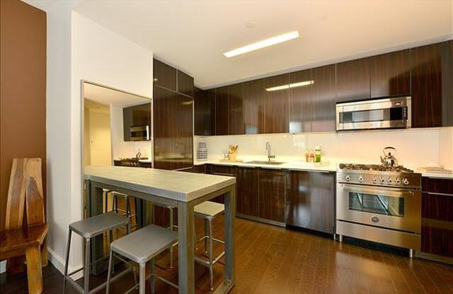 1 bed, 1 bath, 800 sqft, $4,995, Unit 26G