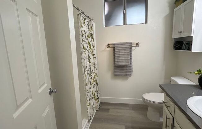 2 beds, 2 baths, 1,200 sqft, $2,622, Unit 241-36