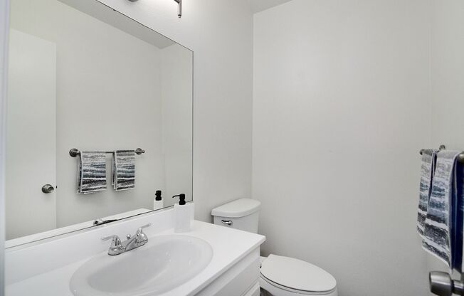 2 beds, 1.5 baths, 1,110 sqft, $2,895, Unit Unit 006