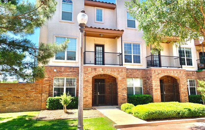 Pre-Leasing - 3-bedrooom, 3-bath Near Texas Tech!