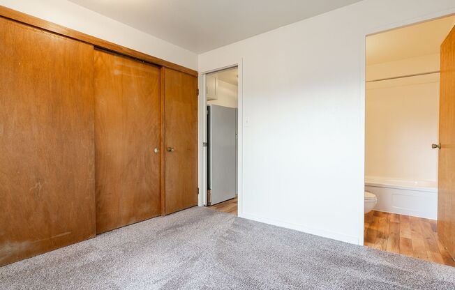 1 bed, 1 bath, 394 sqft, $1,295, Unit 01 - 409