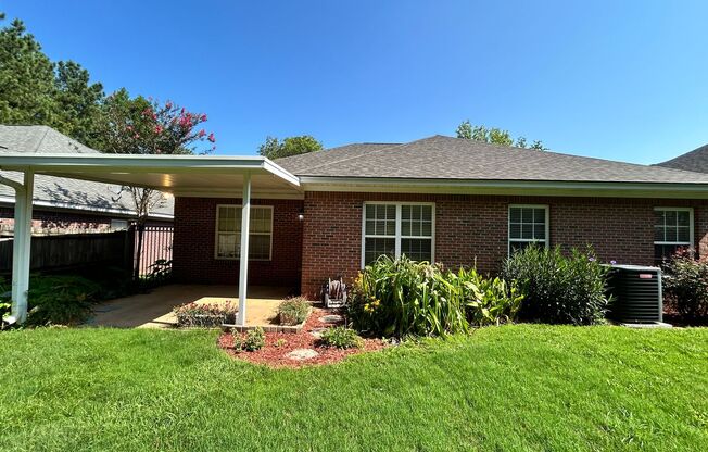 498 Arnell Lane Auburn, AL 36830