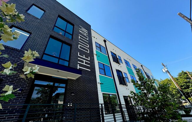 High-End New Construction Condo Walk to UT!