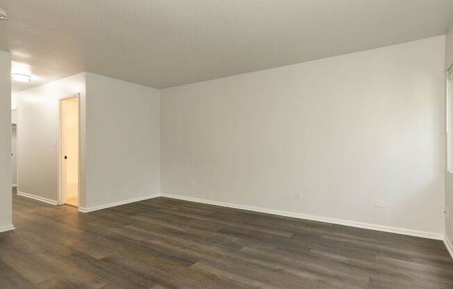 1 bed, 1 bath, 607 sqft, $1,845, Unit 404