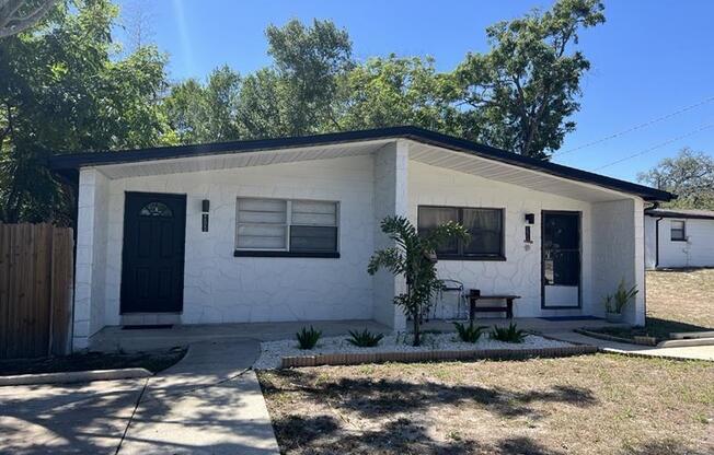 9606 N 46 ST