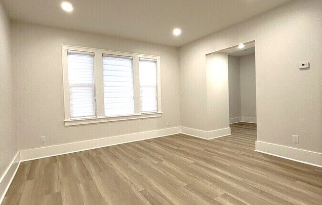 1748 HALL AVE