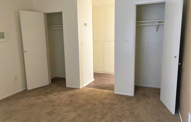 1 bed, 1 bath, 713 sqft, $2,075, Unit A012