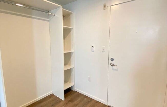 Studio, 1 bath, 175 sqft, $1,350, Unit 5310