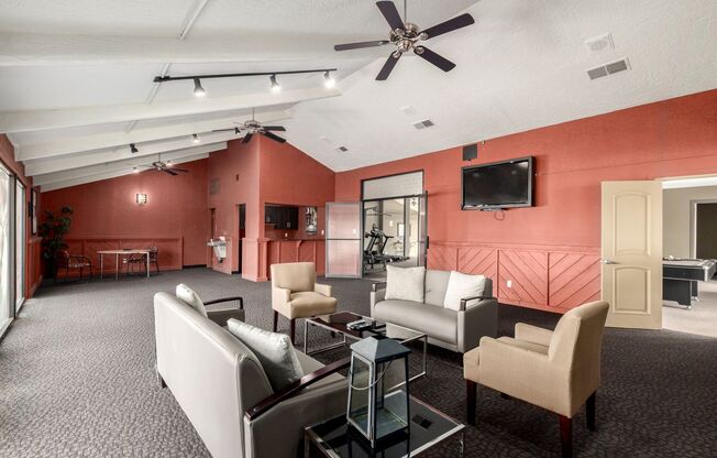1 bed, 1 bath, 727 sqft, $1,425, Unit Q109
