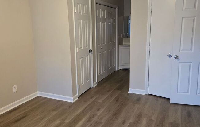 Taylor Street 2321