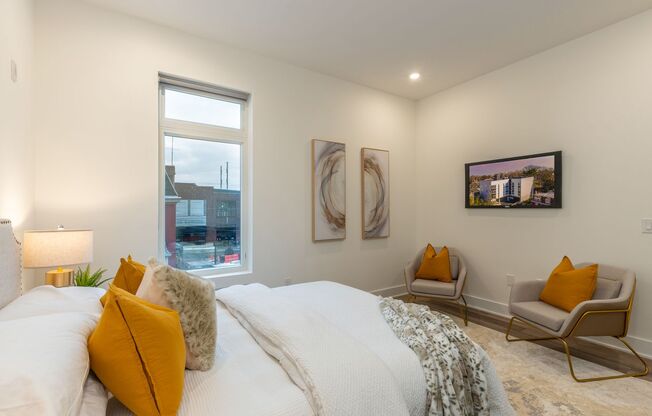 2 beds, 2 baths, 1,100 sqft, $1,875, Unit 208