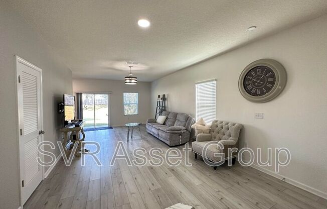 257 ARALIA LN