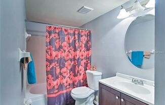 2 beds, 1 bath, $1,395