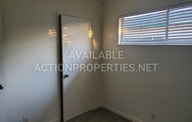 2 beds, 1 bath, 900 sqft, $1,495, Unit 1006 Circuit Drive UNIT #A-1