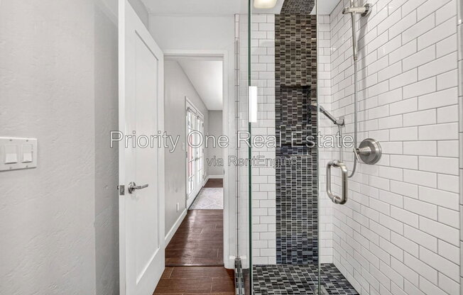 3 beds, 2 baths, 1,192 sqft, $4,195