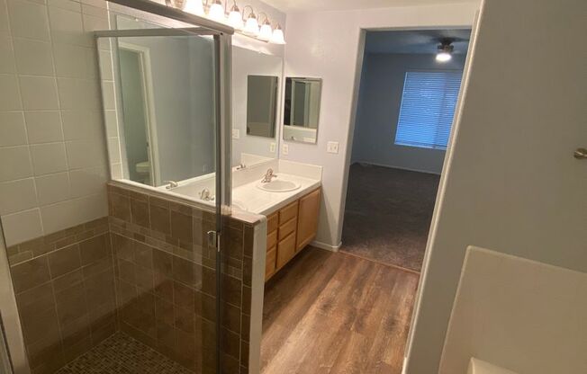 3 beds, 2 baths, $1,875, Unit # 1313