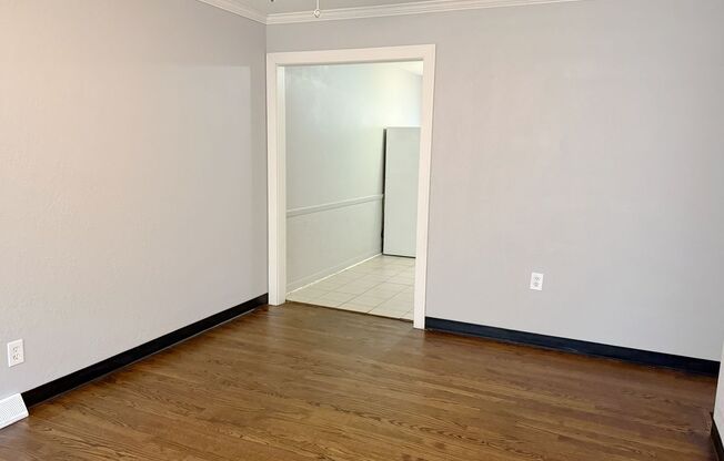 1019 - 1021 S Appleton Ave.