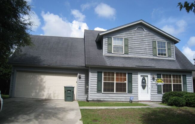 111 Countrywalk Cir