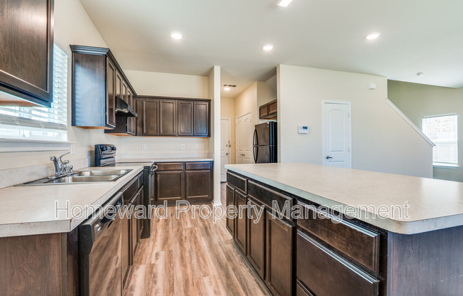 257 MICHELLE DR