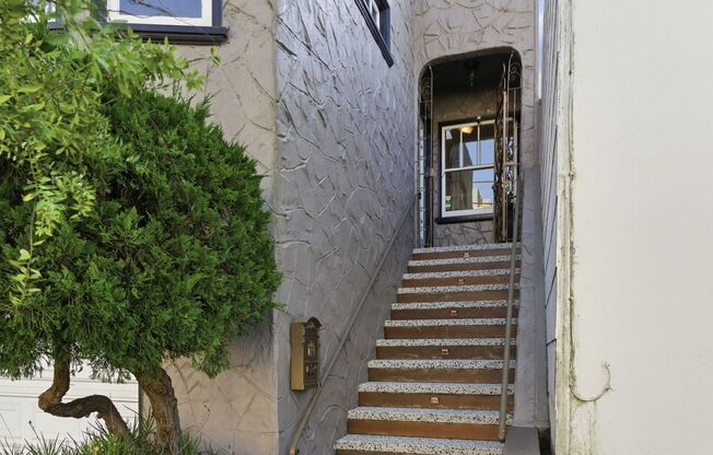 Fully Furnished 2BR + Media Room • 2BA Single-Family Home Near McLaren Park