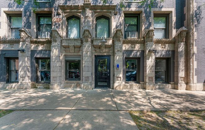 Studio, 1 bath, 201 sqft, $1,340, Unit 415
