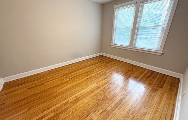 2 beds, 1 bath, 850 sqft, $1,395, Unit 408-61