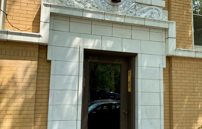 2133 N Kedzie Blvd, Chicago IL 2