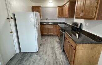 3738 W. 12th St