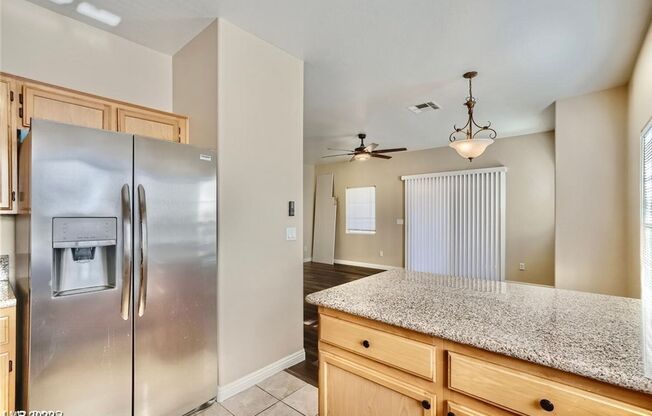 3 beds, 2 baths, $1,670, Unit # 203