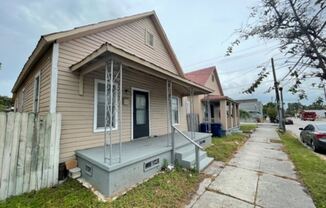 2012 N Howard Avenue