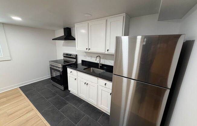 1 bed, 1 bath, 600 sqft, $1,150, Unit Unit 312