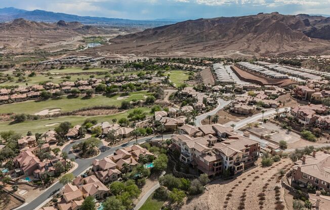 LAKE LAS VEGAS FURNISHED TOWNHOME GATED