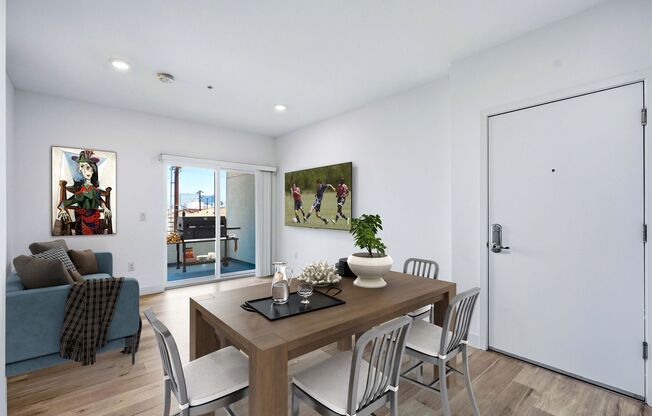 2 beds, 2 baths, 1,037 sqft, $2,950, Unit 504
