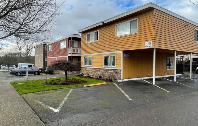 #375 WILLAMETTE TERRACE