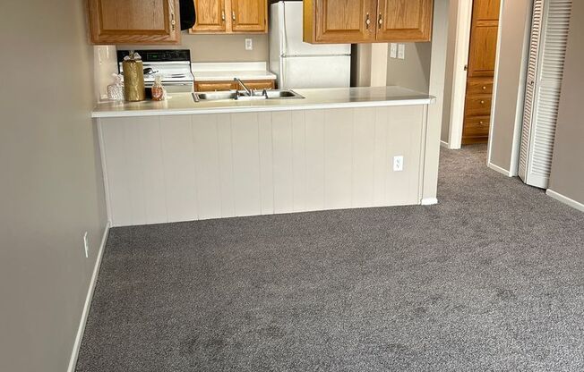 1 bed, 1 bath, 615 sqft, $839, Unit 118