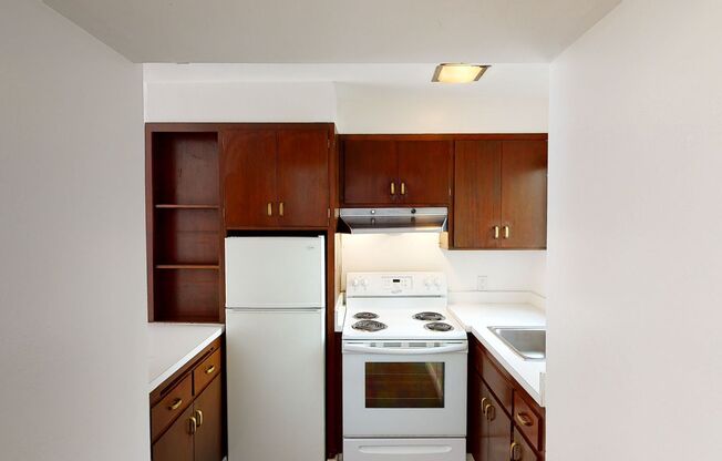 1 bed, 1 bath, $2,499