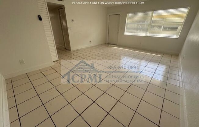 2 beds, 1 bath, 827 sqft, $1,825, Unit 555