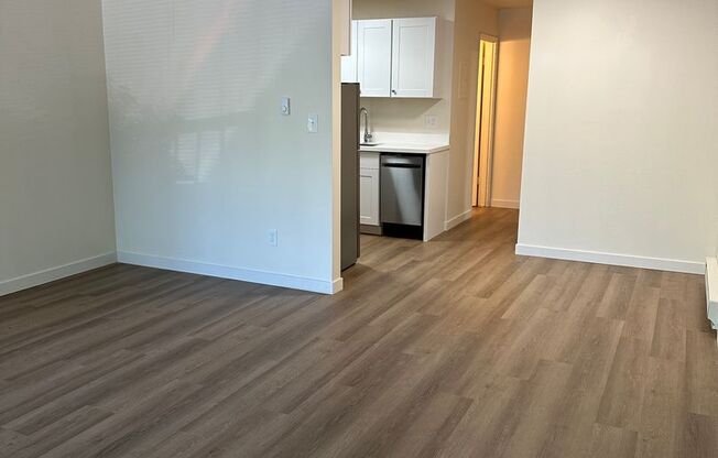 1 bed, 1 bath, 650 sqft, $1,685, Unit 102