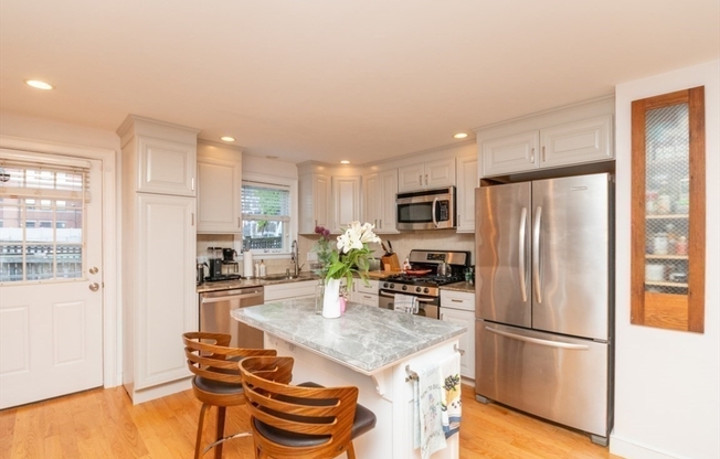 10 NOBLE CT