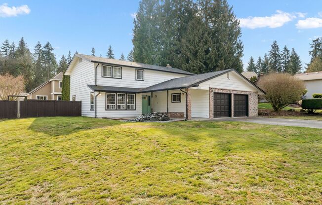 Beautiful 4 bedroom home in Puyallup in a great community!