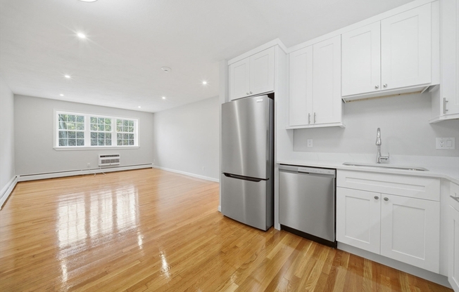 11 SCHUBERT ST
