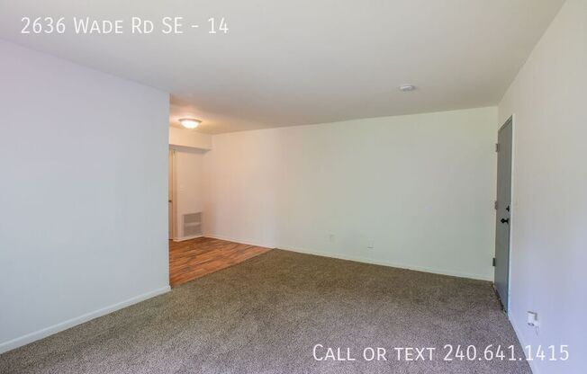 2636 WADE RD SE