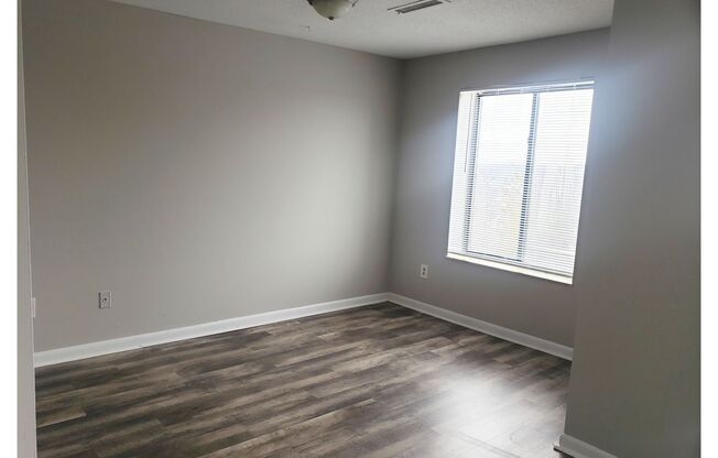 2 beds, 2 baths, 1,100 sqft, $1,295, Unit 1600-405