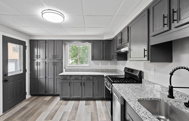 Gorgeous 3 bedroom home in Homestead available September 1st!
