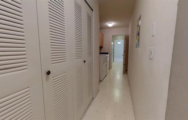 2 beds, 2 baths, $1,700