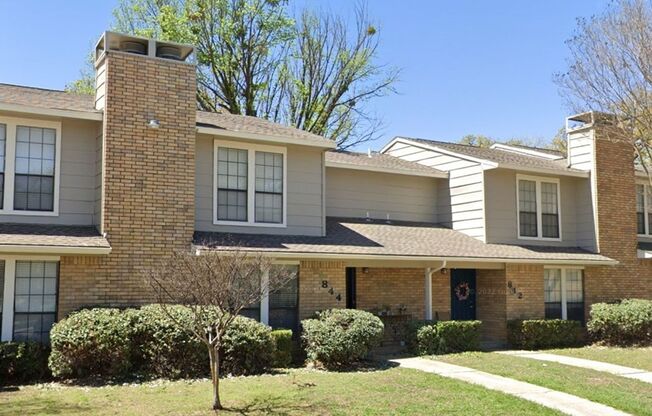 Towne Oaks Townhomes