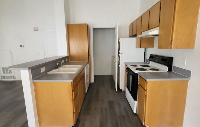 2 beds, 2 baths, $1,500