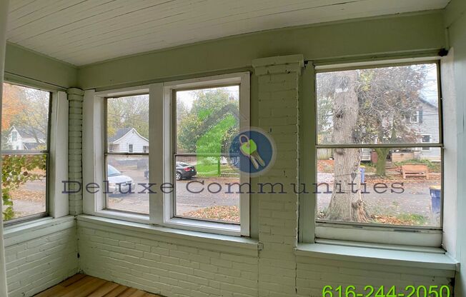 3 beds, 1 bath, $1,485, Unit 1